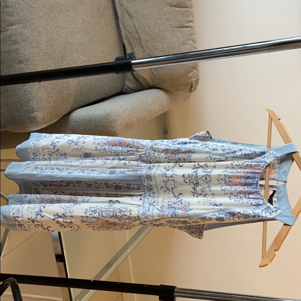 Elegant summer dress